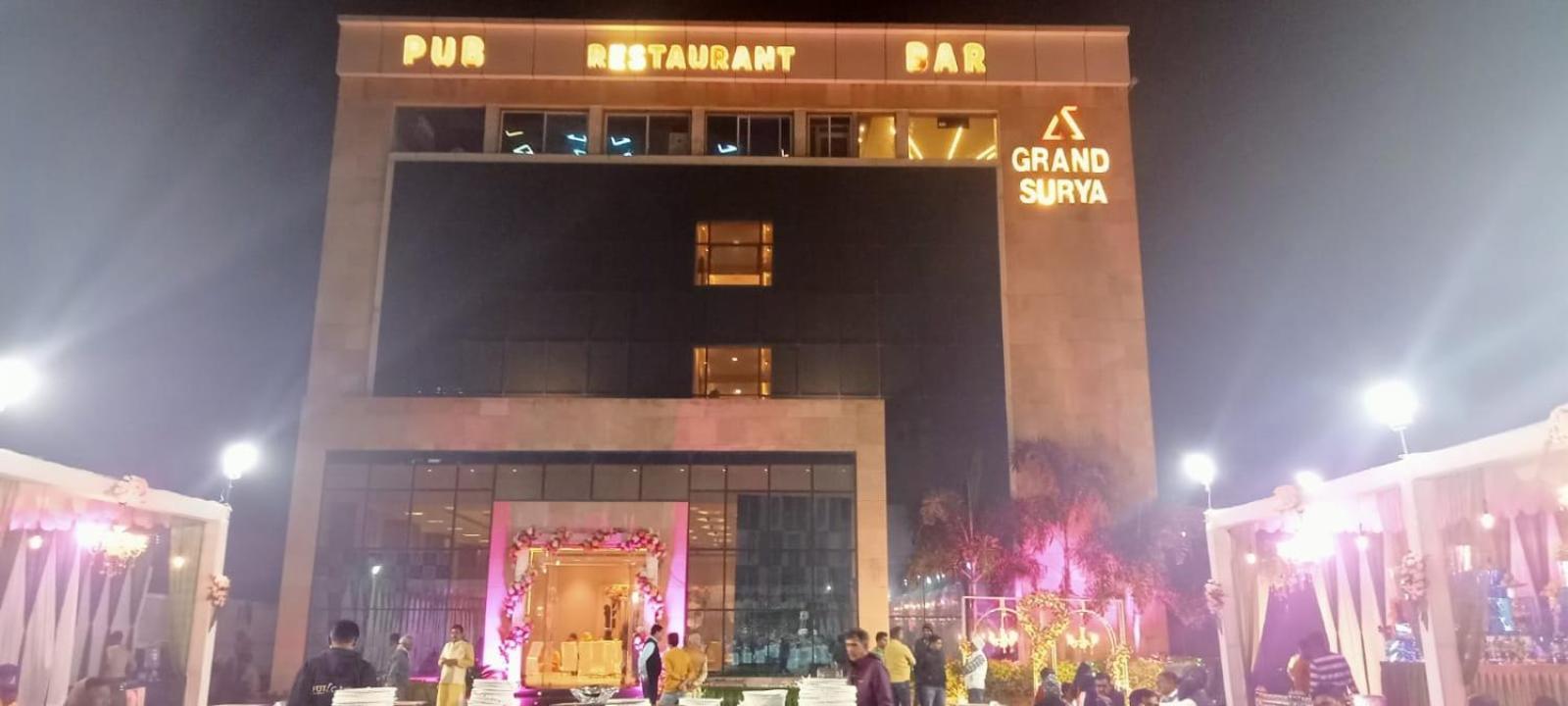 Hotel Grand Surya Kodarma 外观 照片