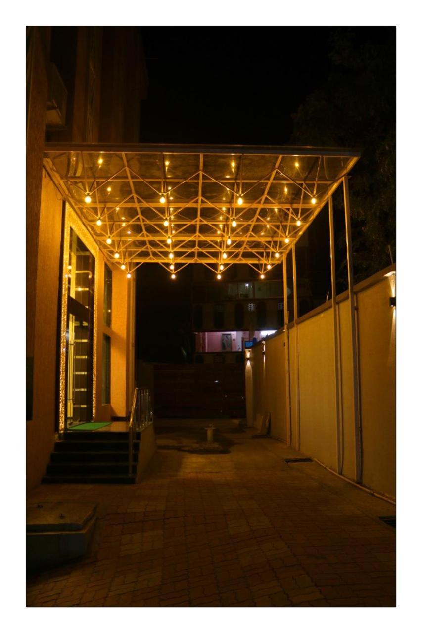 Hotel Grand Surya Kodarma 外观 照片