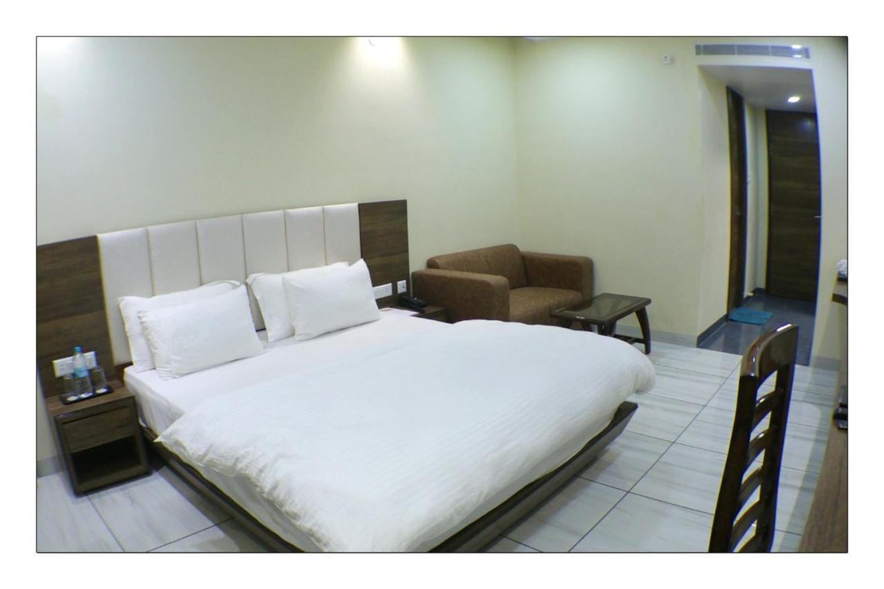 Hotel Grand Surya Kodarma 外观 照片